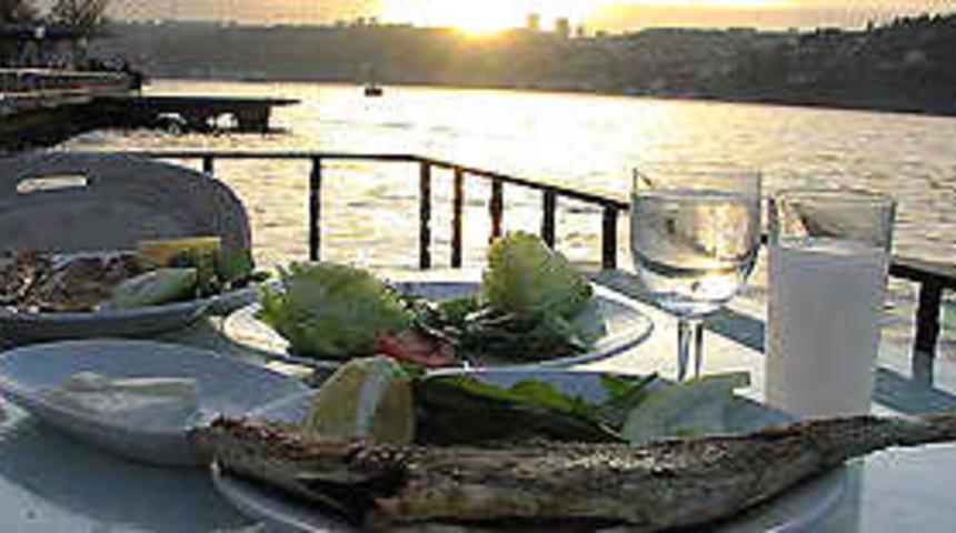 İ&ccedil;ki alemi kanlı bitti: 1 &ouml;l&uuml;