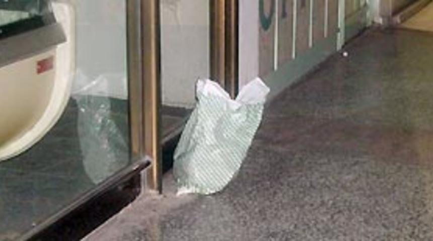 Adıyaman'da ş&uuml;pheli paket paniği