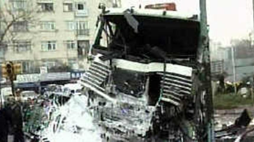 Pendik'te kaza: 3 &ouml;l&uuml;