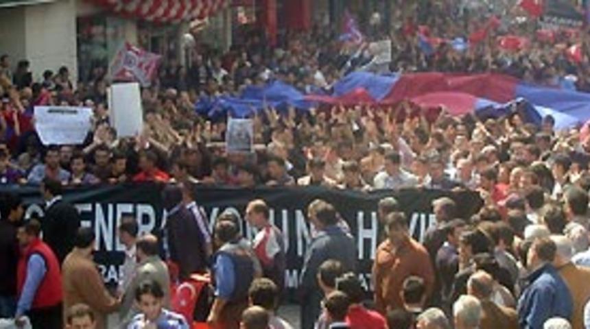 Trabzonsporlular'ın tepkisi dinmiyor