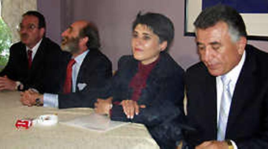 Zana: Başbakan'ın çıkışı cesur ve önemli