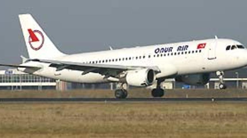 Onur Air g&ouml;r&uuml;şmeleri s&uuml;r&uuml;yor