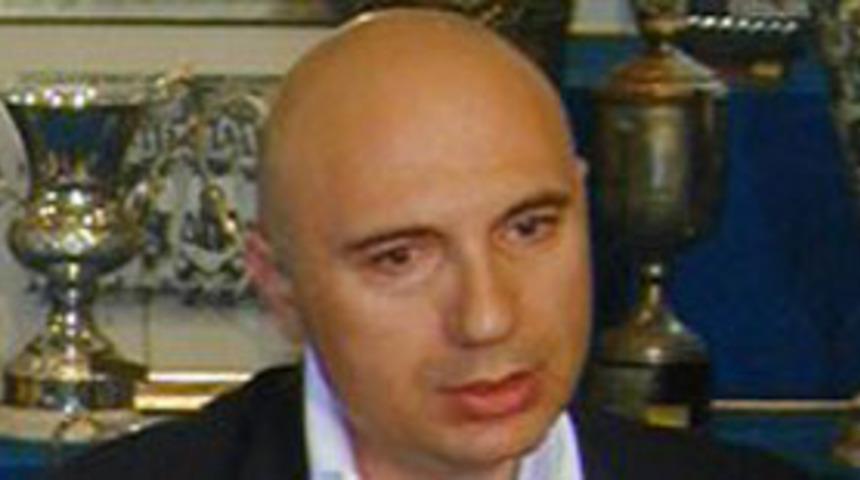 Hakan Bilal Kutlualp istifa etti