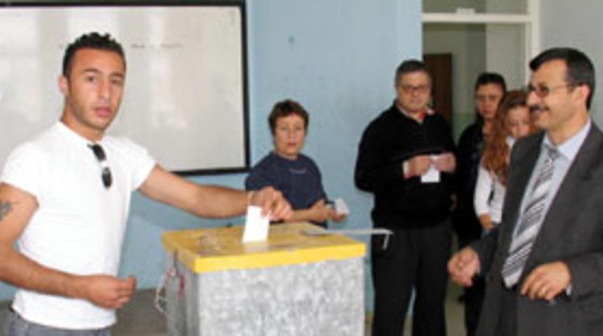 KKTC, Cumhurbaşkanını belirleyecek