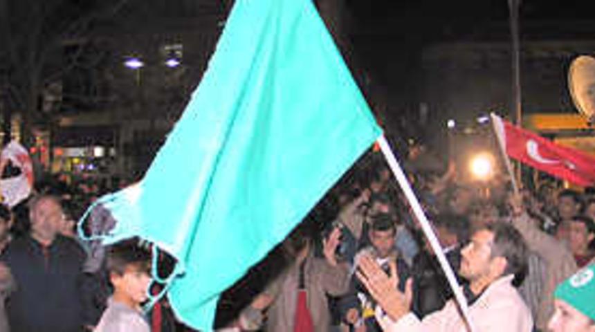 CTP-BG mitingi coşkulu ge&ccedil;ti