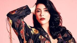 Hande Yener şöhret olmadan önce yaşadığı zor günleri anlattı! Durakta her ayağım ıslandığında ağlıyordum