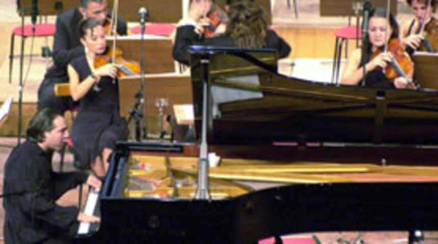 Fazıl Say'dan piyano resitali