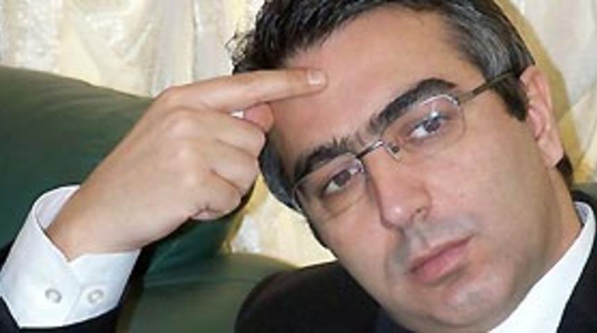 Erkan Mumcu'dan "sağduyu" &ccedil;ağrısı