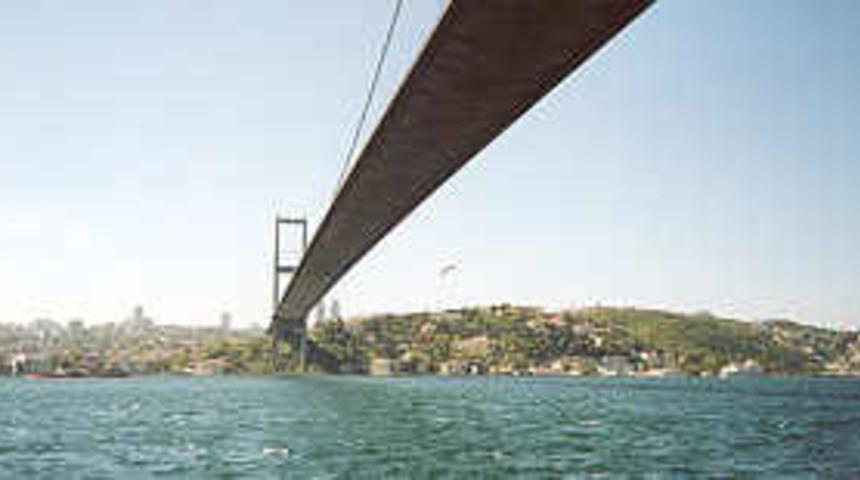 &Uuml;&ccedil;&uuml;nc&uuml; k&ouml;pr&uuml; i&ccedil;in d&ouml;rt g&uuml;zergah