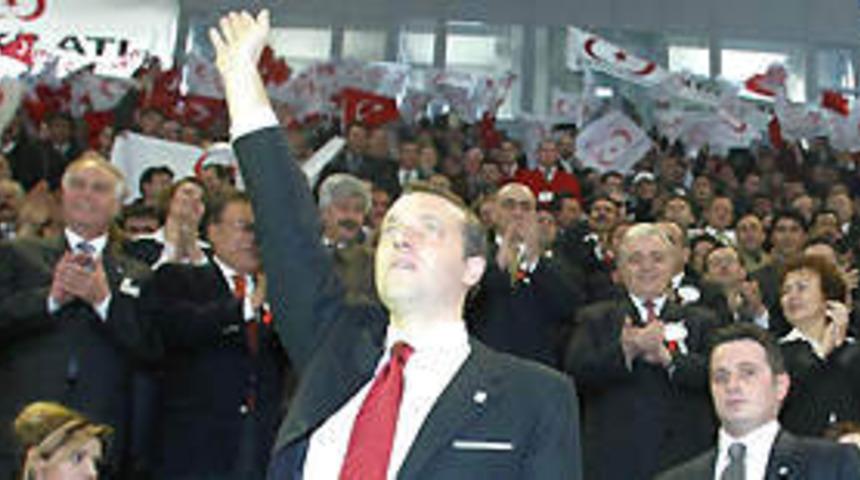 Cem Uzan, İstanbul Adliyesi'nde