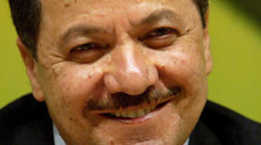 Barzani, s&ouml;zde K&uuml;rdistan m&uuml;hr&uuml; kullanıyor