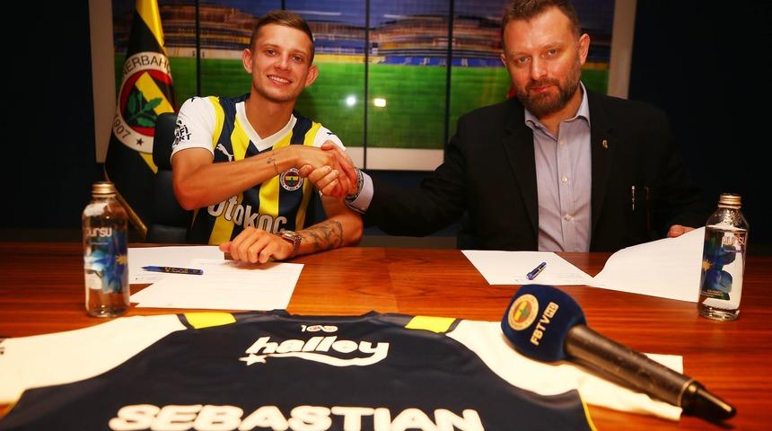SON DAKİKA: Fenerbahçe'den bir KAP daha! Sebastian Szymanski transferi resmen açıklandı
