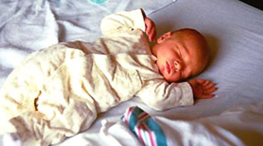 Yaz aylarında &ccedil;ocuk sağlığına dikkat