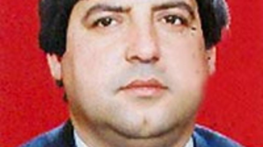 Otomobilinin i&ccedil;inde silahla vuruldu