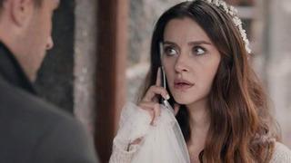 İrem Helvacıoğlu ağaç üstünde tatil pozları verdi! Hadise dayanamadı