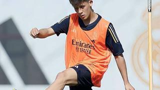 Real Madrid'in yıldızı Arda Güler'in sevgilisi ve ailesiyle pozu olay oldu! Duru Nayman aileye girdi