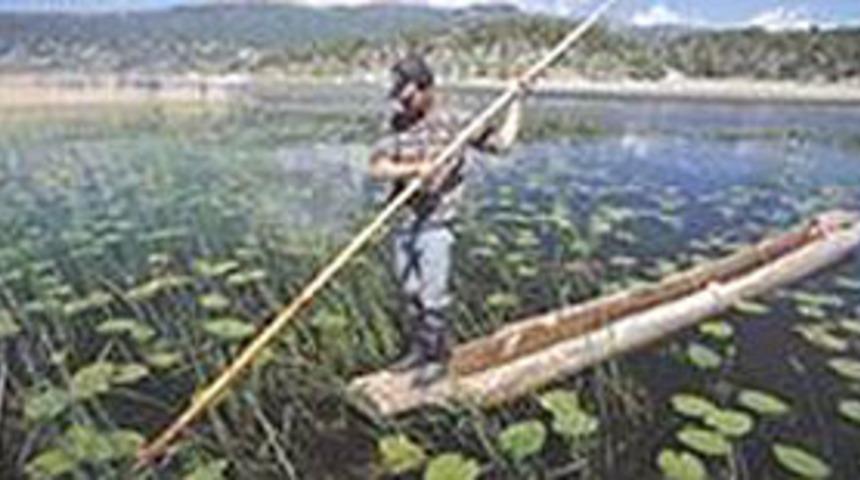 Beyşehir G&ouml;l&uuml; yok oluyor