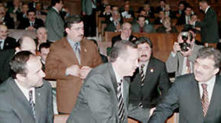 Erdoğan'dan milletvekillerine yaz &ouml;devi