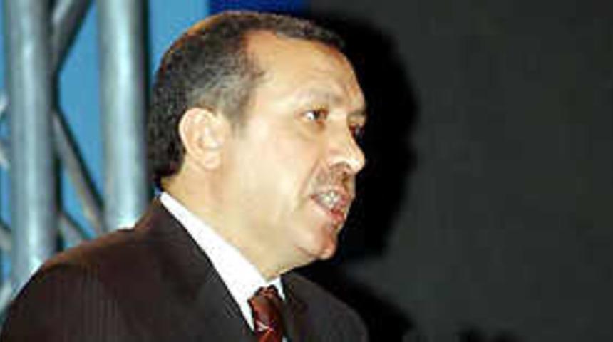 "T&uuml;rkiye hi&ccedil;bir &uuml;lkeyle kavgalı değil"