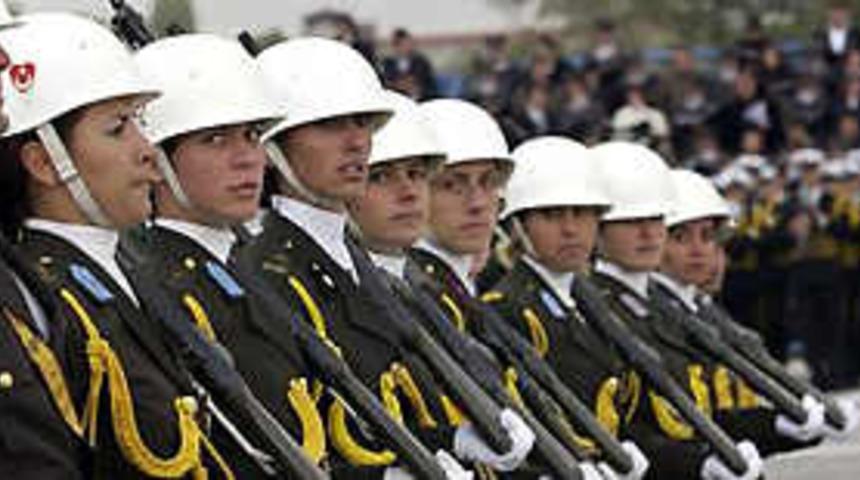 Harp Akademileri'nde mezuniyet t&ouml;reni