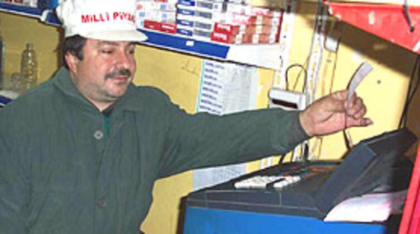 Sayısal Loto 3 milyon YTL'ye koşuyor