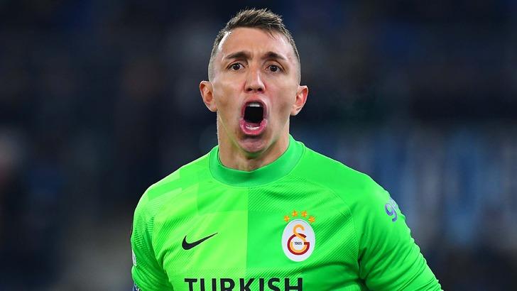 Önce Icardi, şimdi Muslera... Bayern Münih maçına saatler kala Okan Buruk'tan karar! İşte Galatasaray'ın Şampiyonlar Ligi 11'i G1