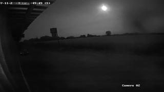 Bulgaristan semalarından geçen meteor Romanya’ya düştü! O anlar kamerada