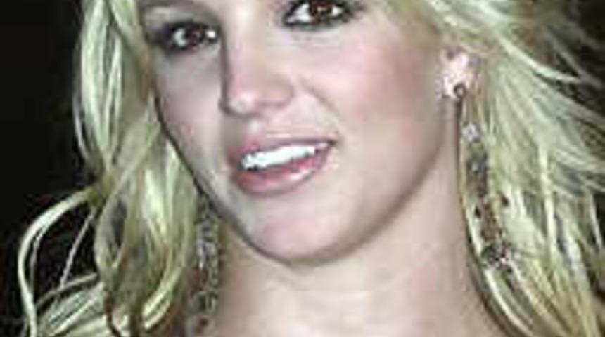 Britney Spears, hamile olduğunu doğruladı