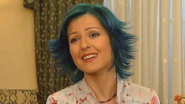 En Son Babalar Duyar'ın mavi saçlı Defne'siydi! Burçak Işımer'i gören tanıyamıyor! Her yaşta asi