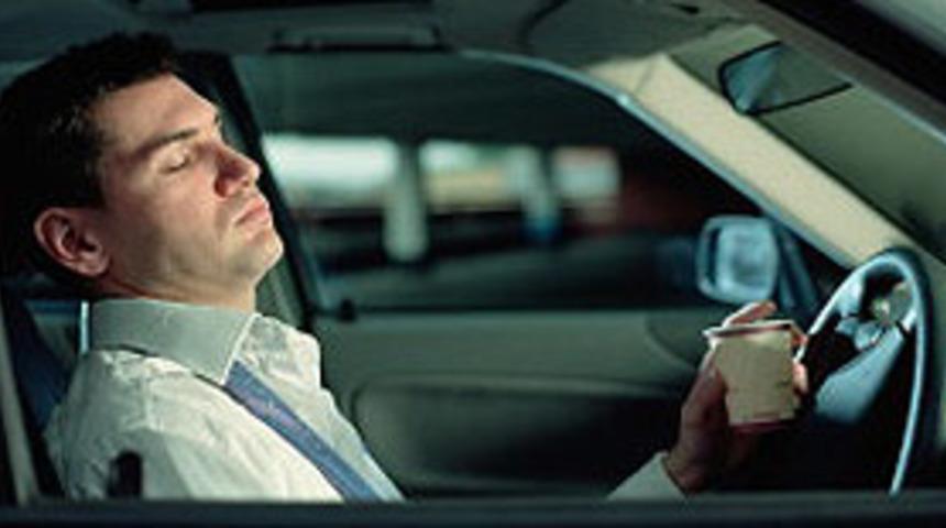 Uyku araç kullanımını nasıl etkiliyor?