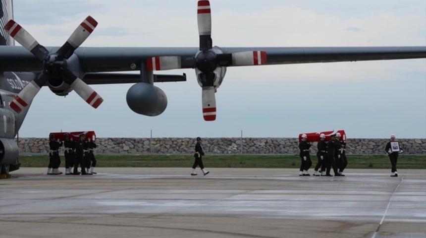 Savaş u&ccedil;ağı karayoluyla Ankara'ya getirildi