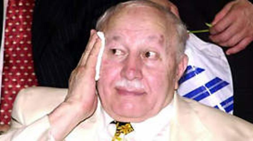 Erbakan yasası komisyondan ge&ccedil;ti