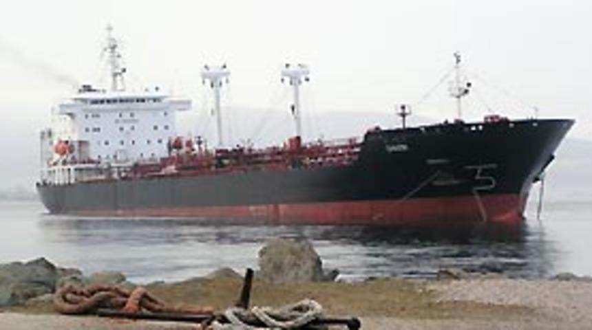 Karaya oturan gemide sızıntı yok