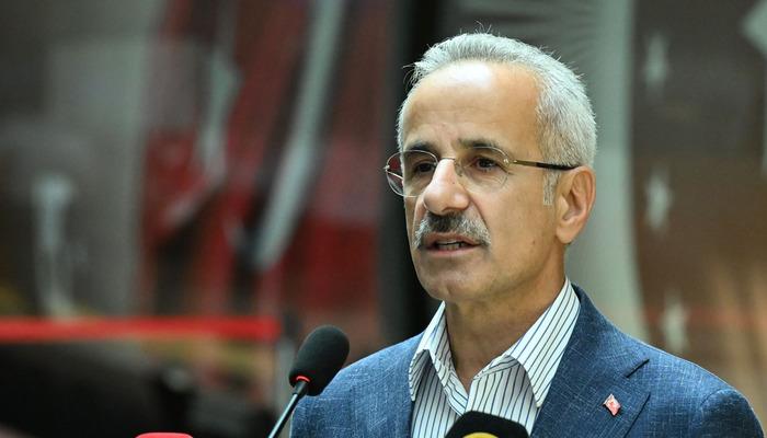 15 Temmuz Demokrasi ve Milli Birlik Treni yola çıktı! Bakan Uraloğlu: ‘FETÖ denilen 40 yıllık karanlık hazırlığı bir günde yıktık’