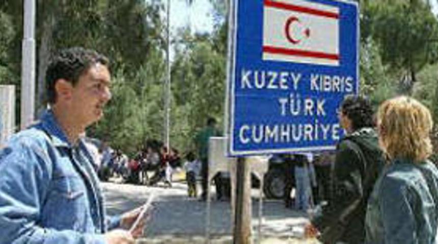 Azerilerin Kıbrıs &ccedil;ıkarması