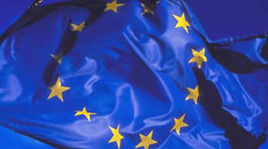 AB'den Romanya ve Bulgaristan'a yeşil ışık