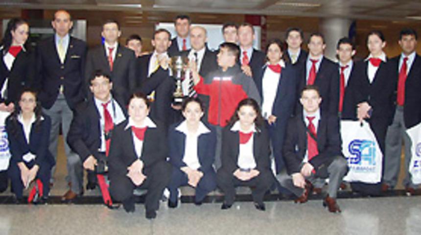 Halter Milli Takımı yurda d&ouml;nd&uuml;