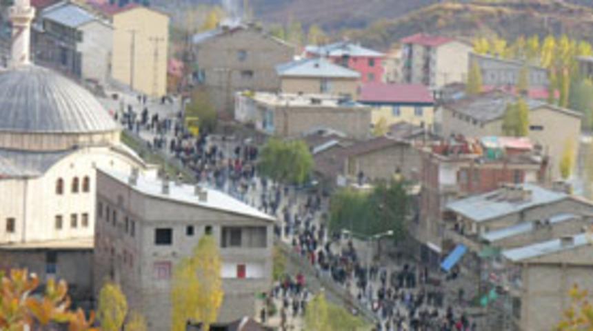 Şemdinli'de gerginlik bitmiyor