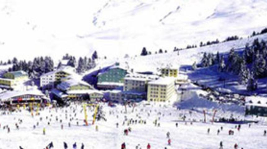 Uludağ yılbaşında cıvıl cıvıl