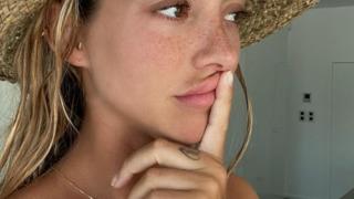 Sosyal medya fenomeni Pauline Tantot aşka geldi! Sevgilisinin öpücüklere boğduğu anları paylaştı