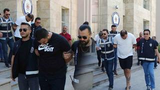 Kendilerini avukat ve uzlaştırmacı olarak tanıtıp vatandaşları 'Cinsel görüşme kayıtlarınız var' diyerek dolandıran çete çökertildi! Gerçek bambaşka çıktı... 