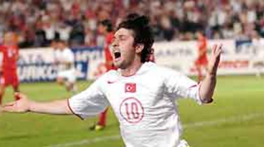 Fatih Tekke yılın yıldızı se&ccedil;ildi
