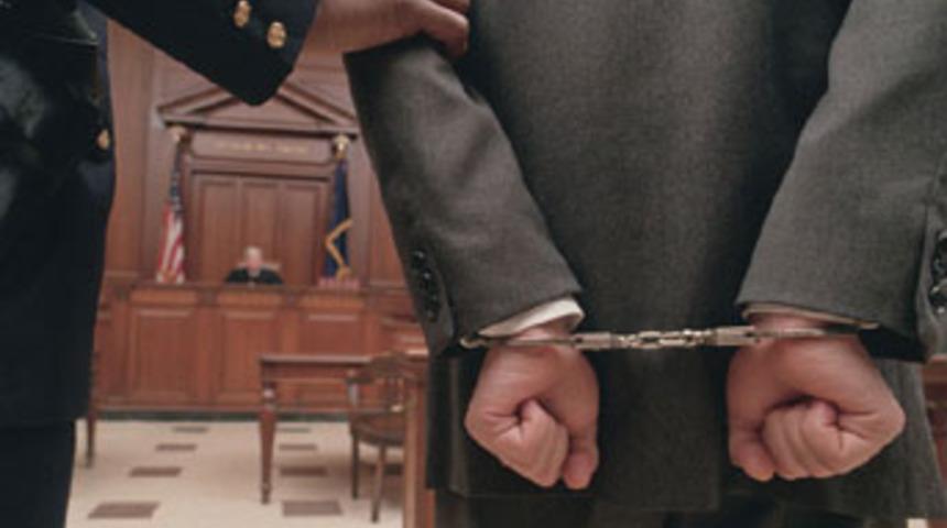 Cinsel istismara 13 yıl 4 ay