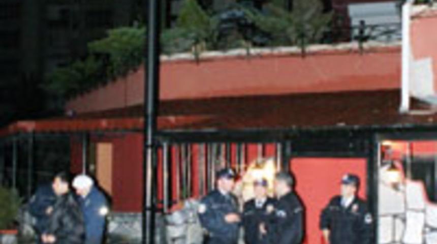Ankara'da silahlı &ccedil;atışma: 3 &ouml;l&uuml;, 2 yaralı