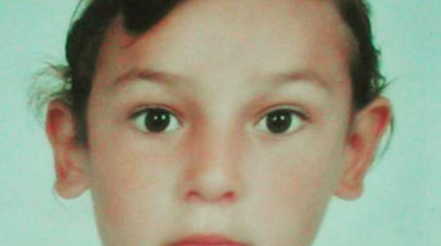 10 yaşında kalp krizinden &ouml;ld&uuml;