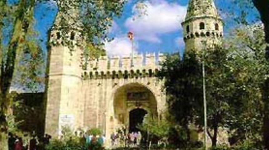 Topkapı Sarayı M&uuml;zesi internette