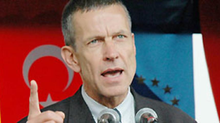 Kretschmer'den TSK eleştirisi