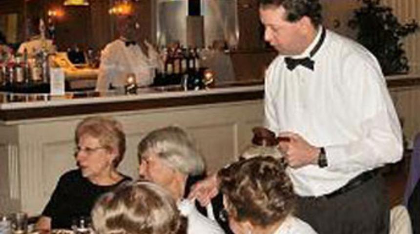 Japonya'da elektronik garson d&ouml;nemi