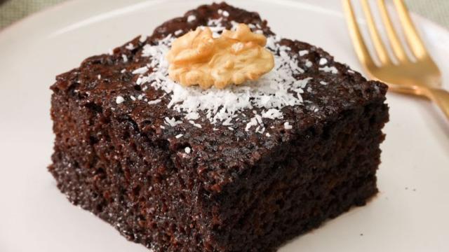 Yedikçe yediriyor: Kakaolu ıslak kek tarifi! Tam kıvamında kakaolu ıslak kek nasıl yapılır? İşte malzemeleri