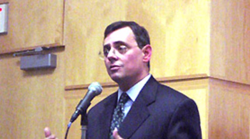 Yunan Bakan İstanbul'da